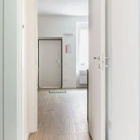 Nido A Due Passi Navigli-Bocconi Apartment Milan Exterior photo